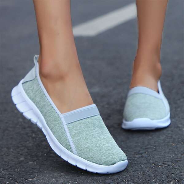 

Slip On Low Top Sneakers, Green