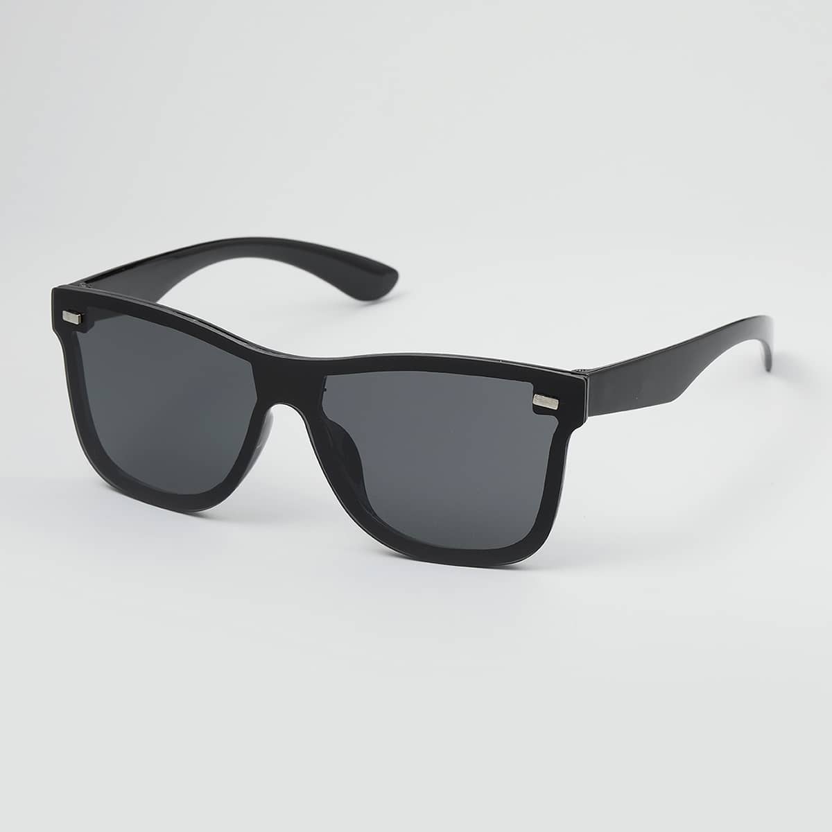 

Guys Square Frame Sunglasses, Grey