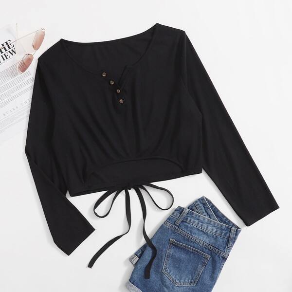 

Plus Peekaboo Tie Front Crop Tee, Black