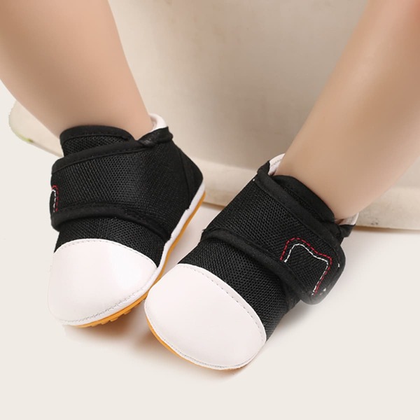 

Baby Boy Velcro Strap Mesh Sneakers, Black