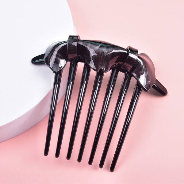 

Simple Acrylic Hair Claw, Black
