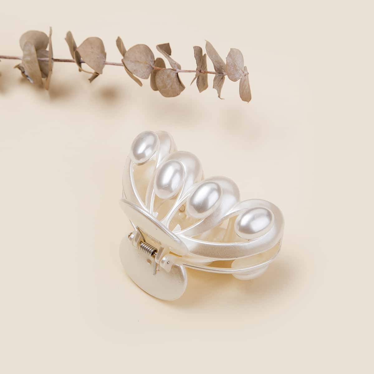 

1pc Faux Pearl Hair Claw, White