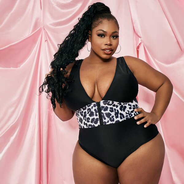 

Plus Contrast Leopard Plunging One Piece Swimsuit, Black and white