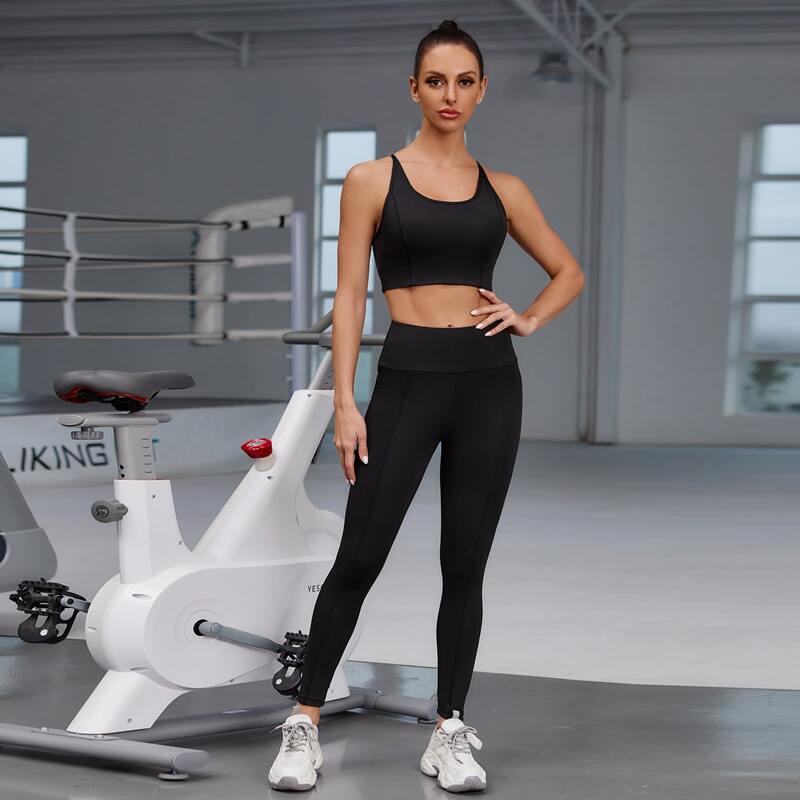 

Criss Cross Back Sports Bra & Leggings, Black