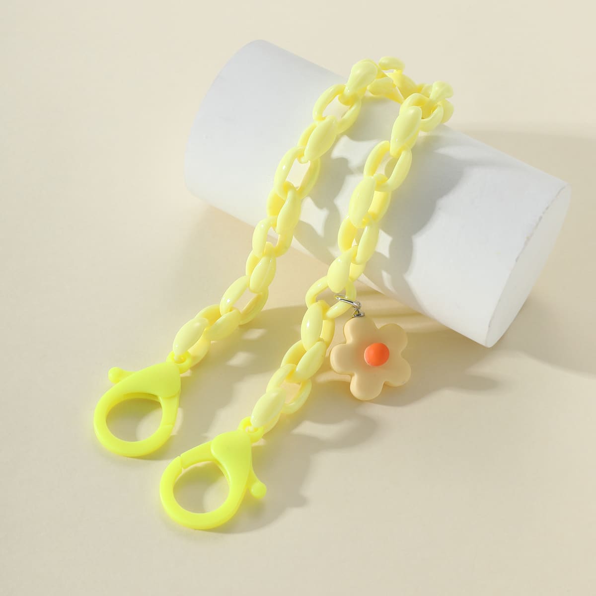 

Flower Decor Chain Bag Charm, Yellow