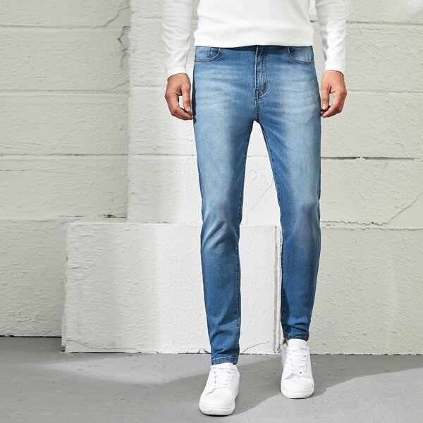 

Men Raw Wash Carrot Jeans, Medium wash
