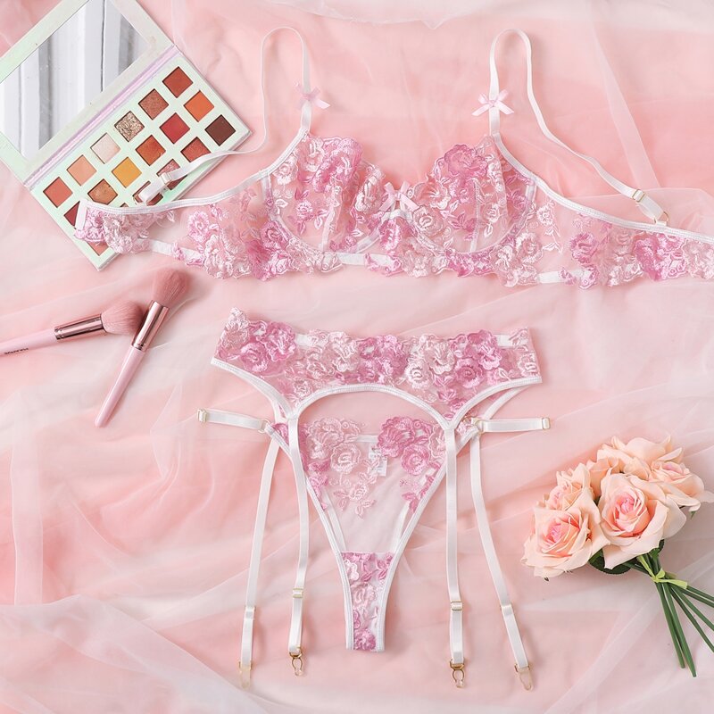 

Floral Underwire Garter Lingerie Set, Pink