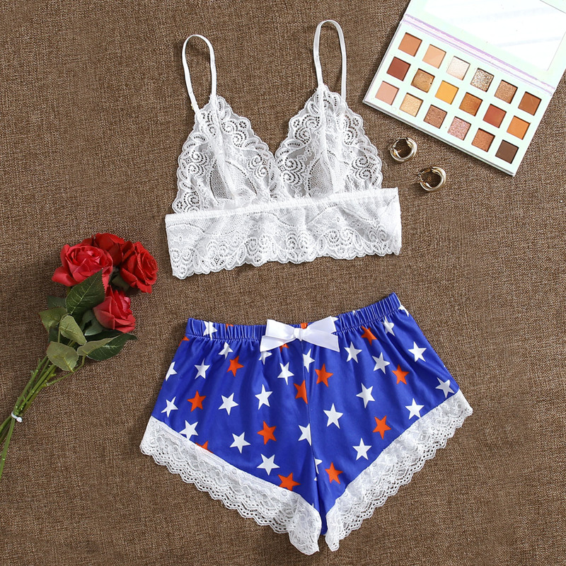 

Floral Lace Bralette With Star Print Shorts, Multicolor