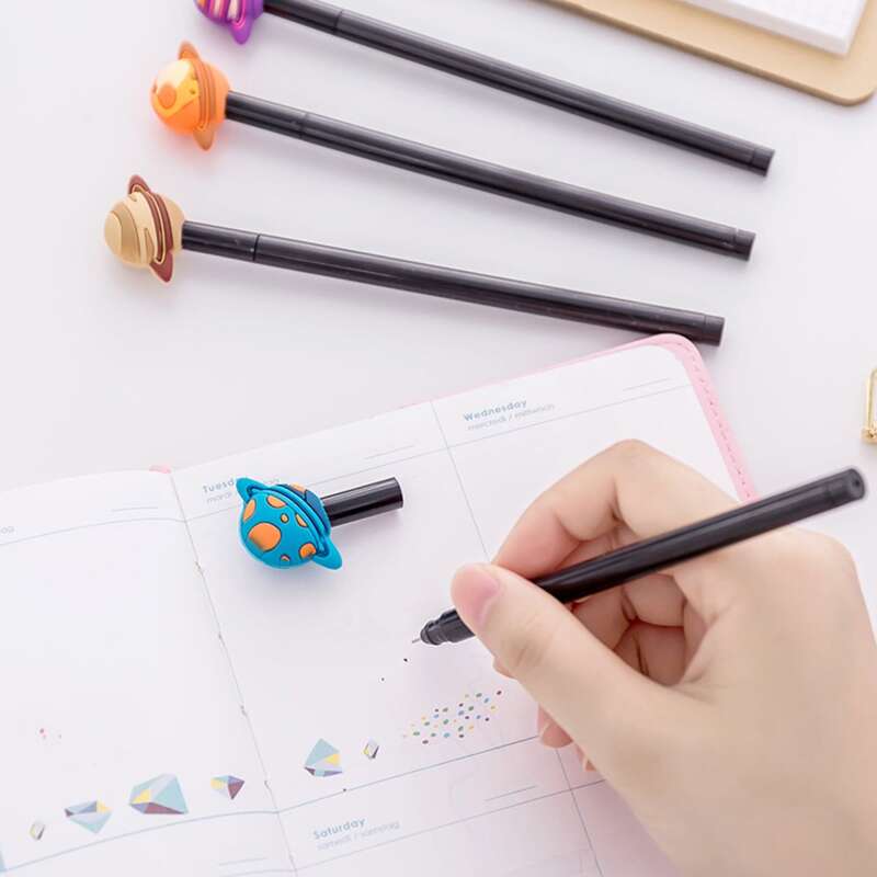 

4pcs Planet Decor Gel Pen, Multicolor