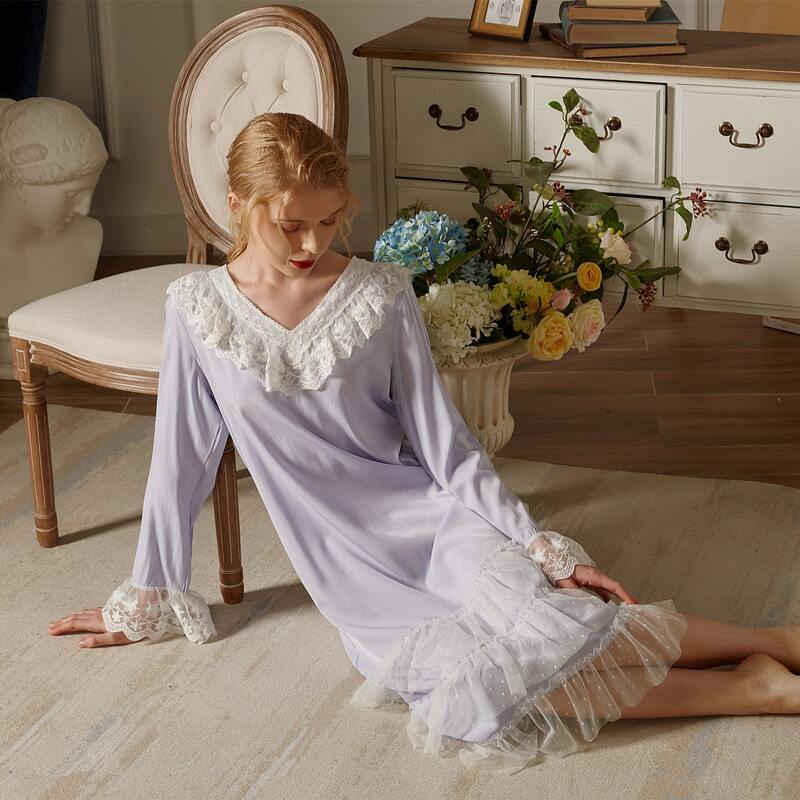 

Contrast Lace V-neck Layered Hem Nightdress, Lilac purple