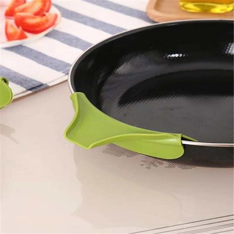 

1pc Anti-Spill Silicone Soup Funnel, Olive green