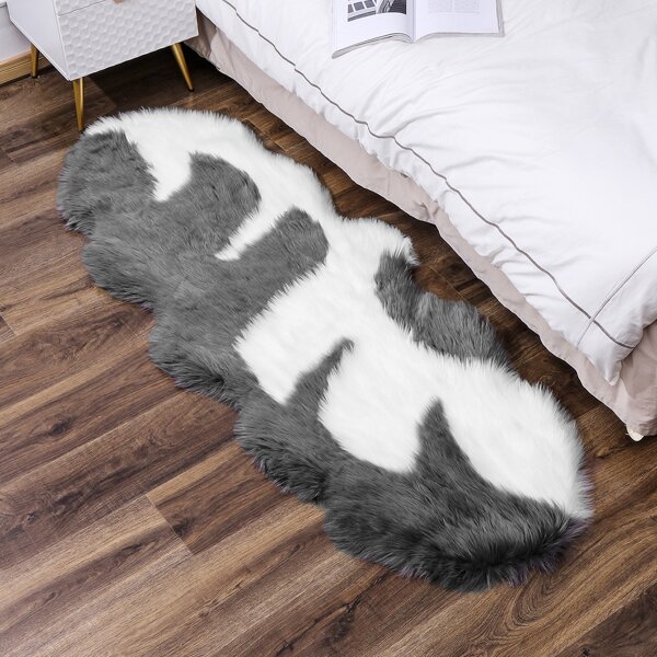 

1pc Two Tone Plush Carpet, Black and white