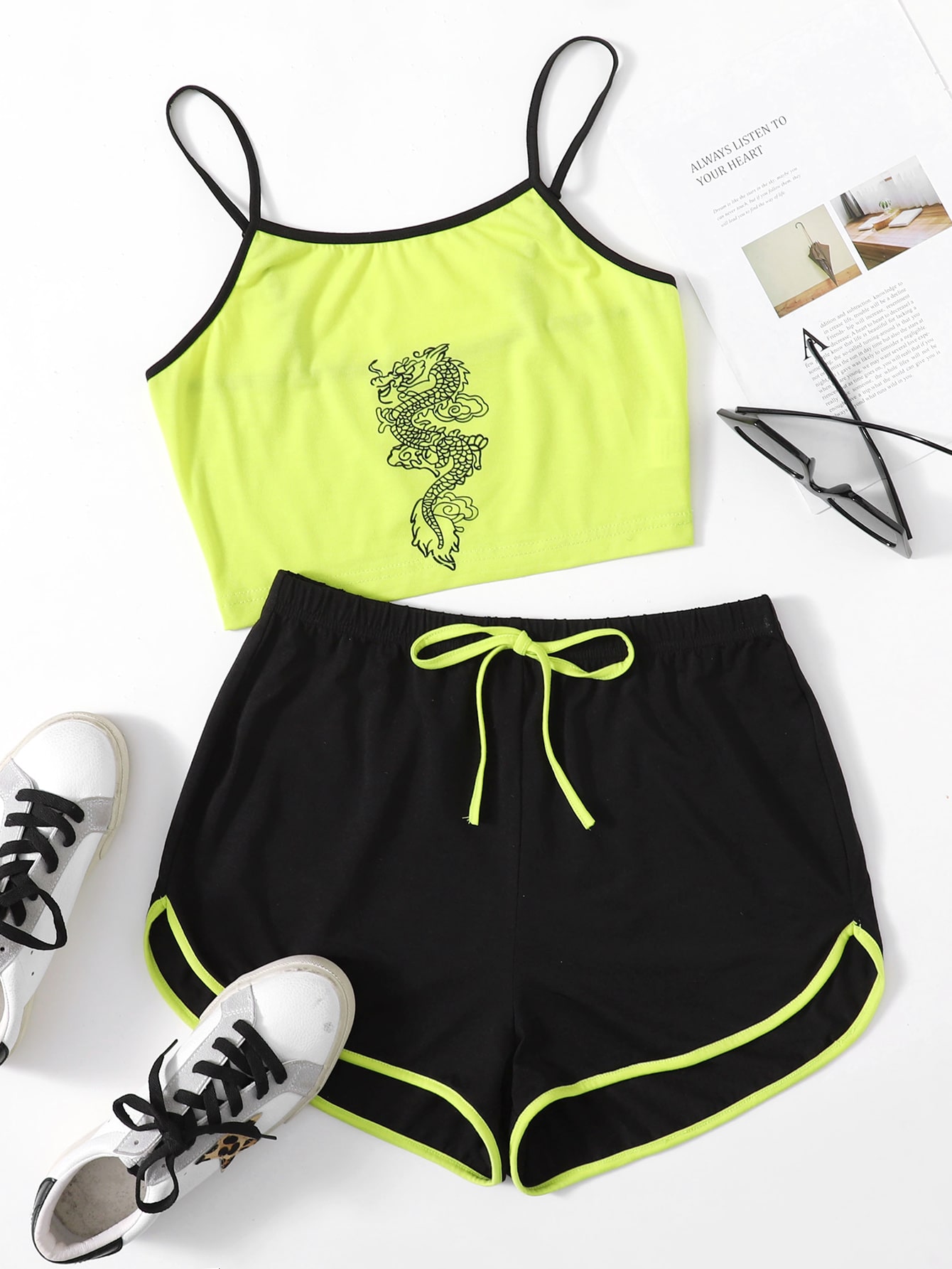 Dragon Print Contrast Binding Cami Top & Dolphin Shorts Set thumbnail