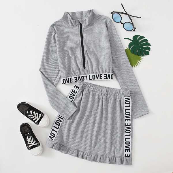 

Girls Letter Tape Half Zipper Crop Tee & Skirt, Grey