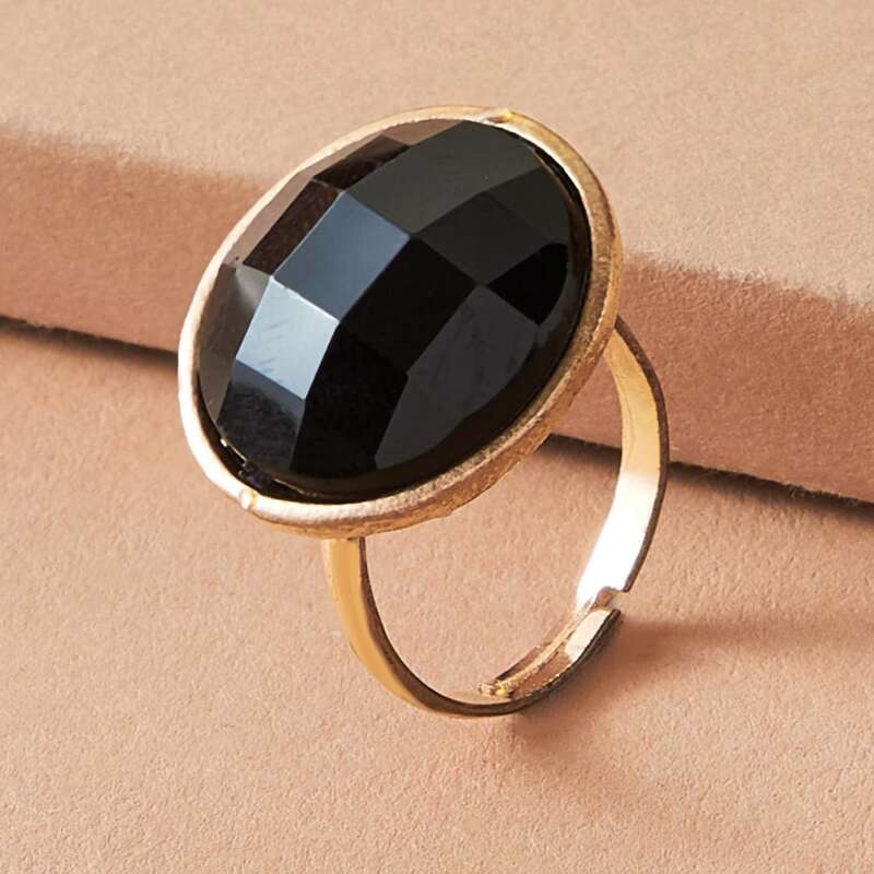 

Gemstone Statement Ring, Black