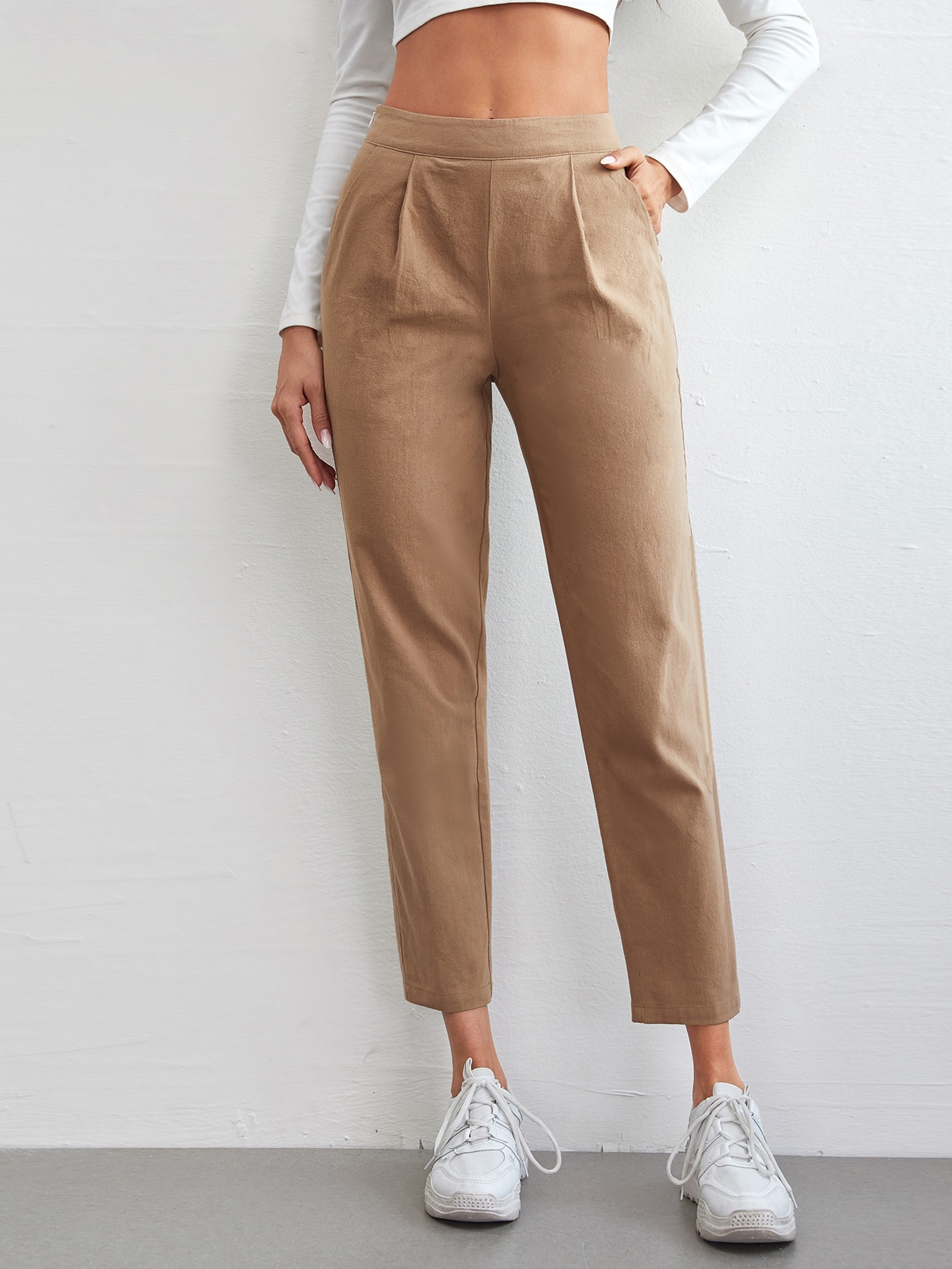 Fold Pleated Solid Pants thumbnail