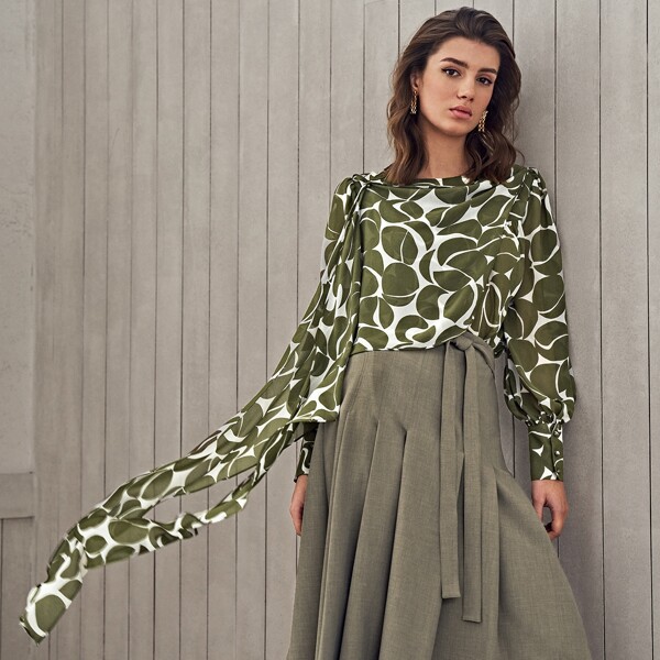 

CHIFFON PRINTED DRAPED TOP, Army green