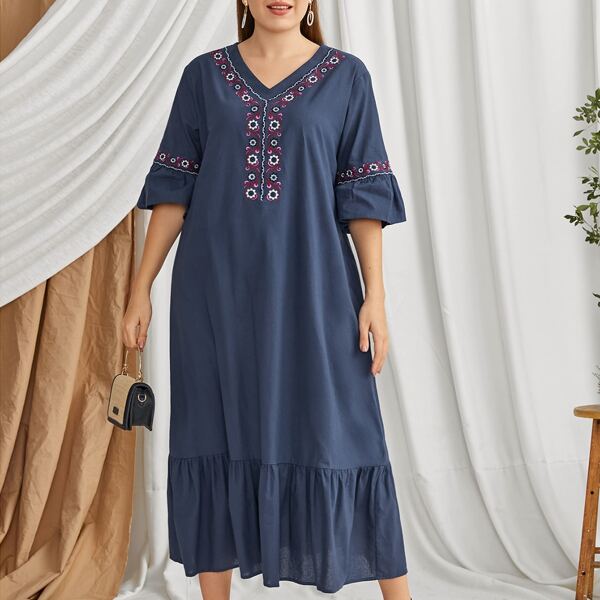 

Plus Bell Sleeve Floral Embroidered Ruffle Hem Dress, Navy blue