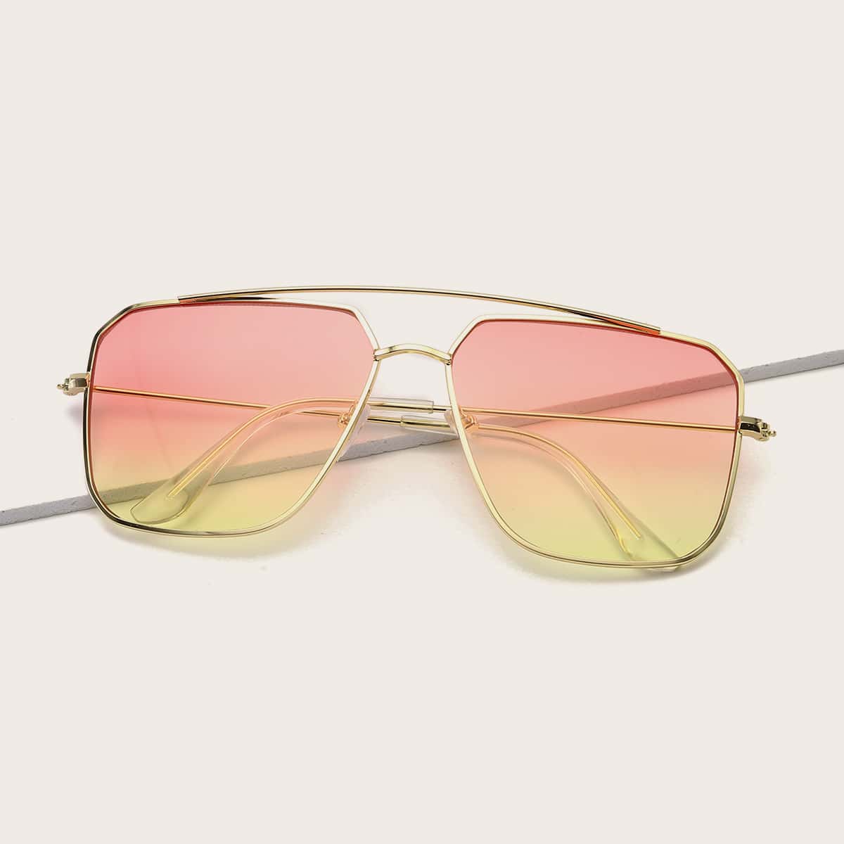 

Ombre Top Bar Metal Frame Sunglasses