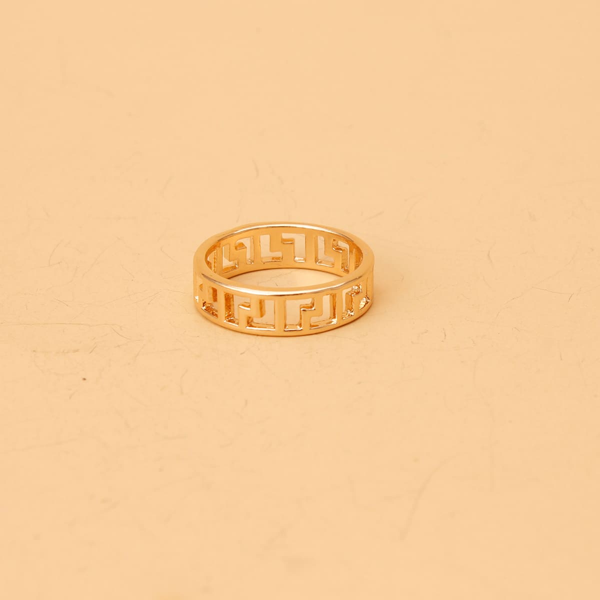 

1pc Hollow Out Ring, Gold
