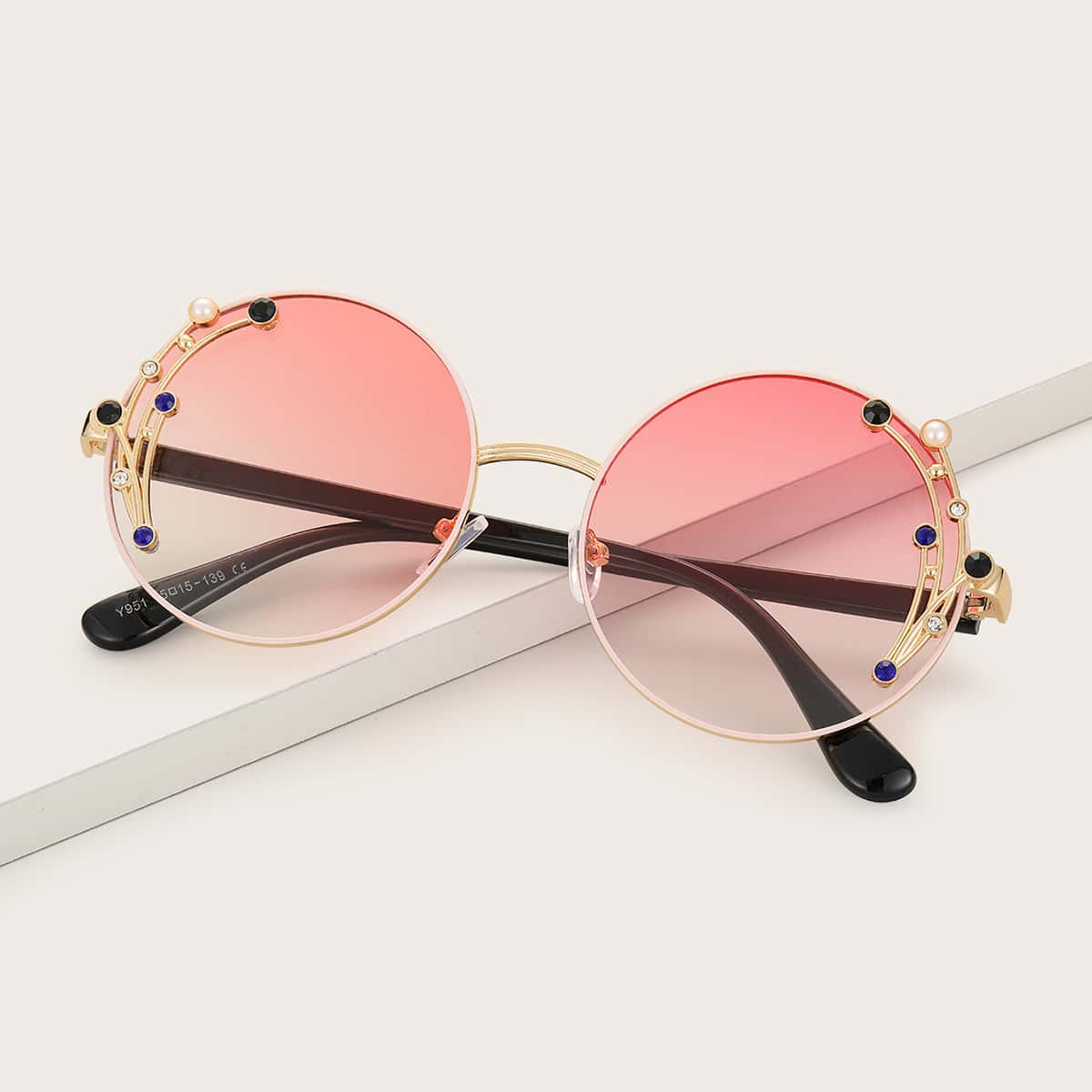 

Rhinestone Round Frame Sunglasses