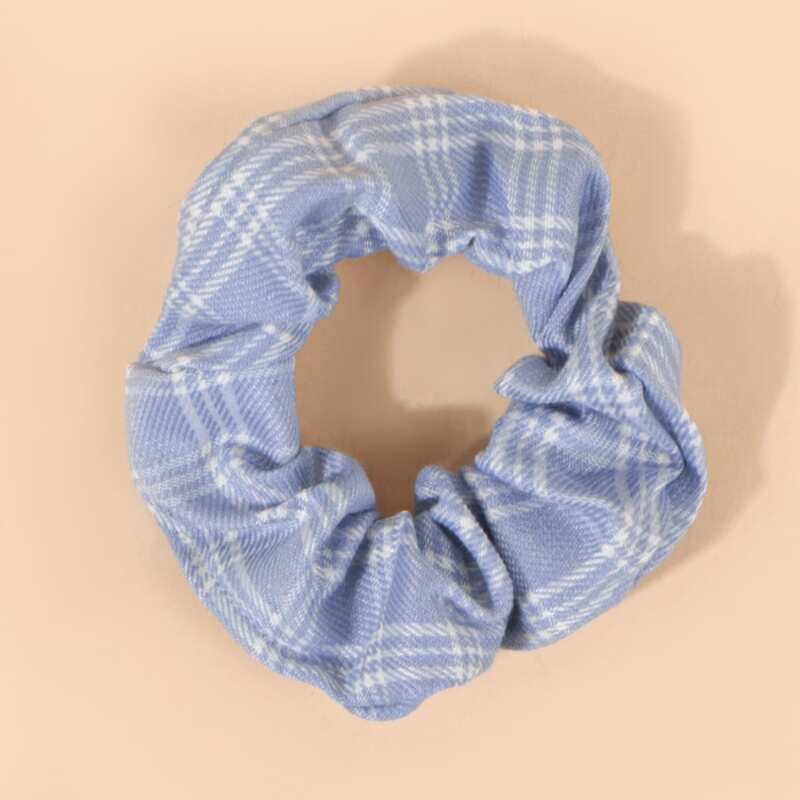 

Plaid Print Scrunchie, Baby blue