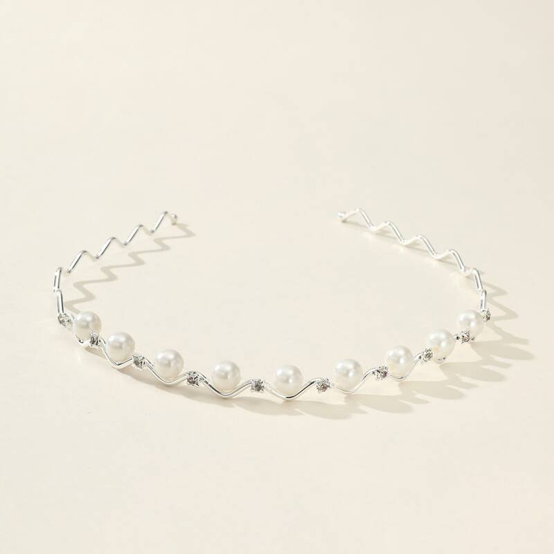 

1pc Faux Pearl Scallop Hair Hoop, Silver
