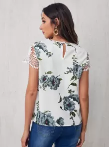 SHEIN Clasi Blus Tombol Bunga Casual - MultiWarna - View 2
