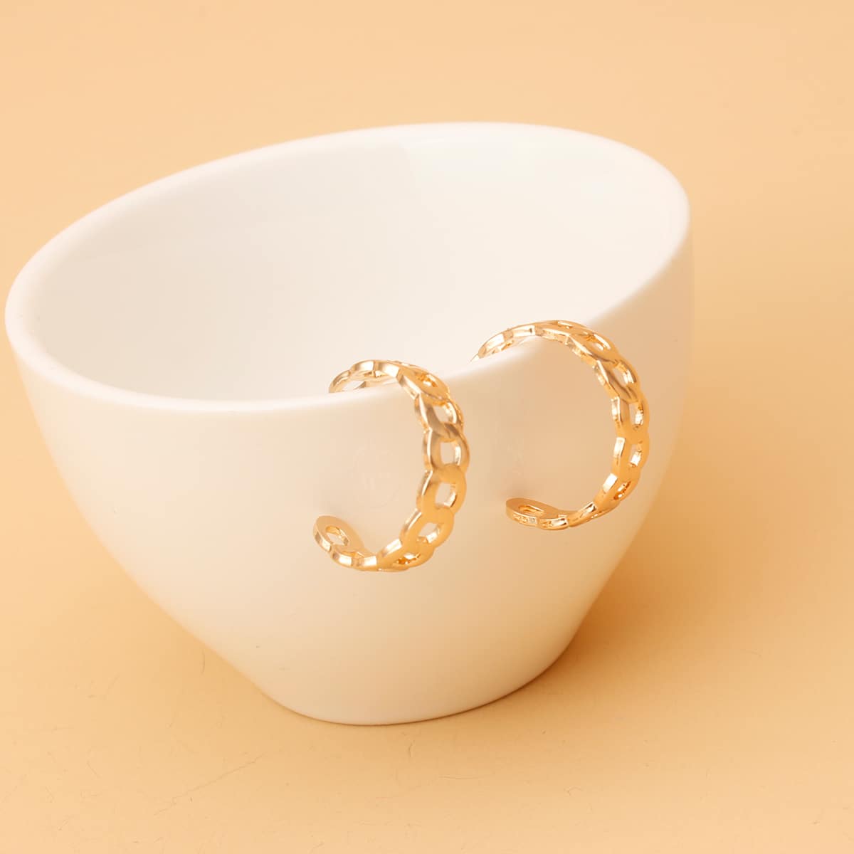 

Chain Design Hoop Earrings, Gold