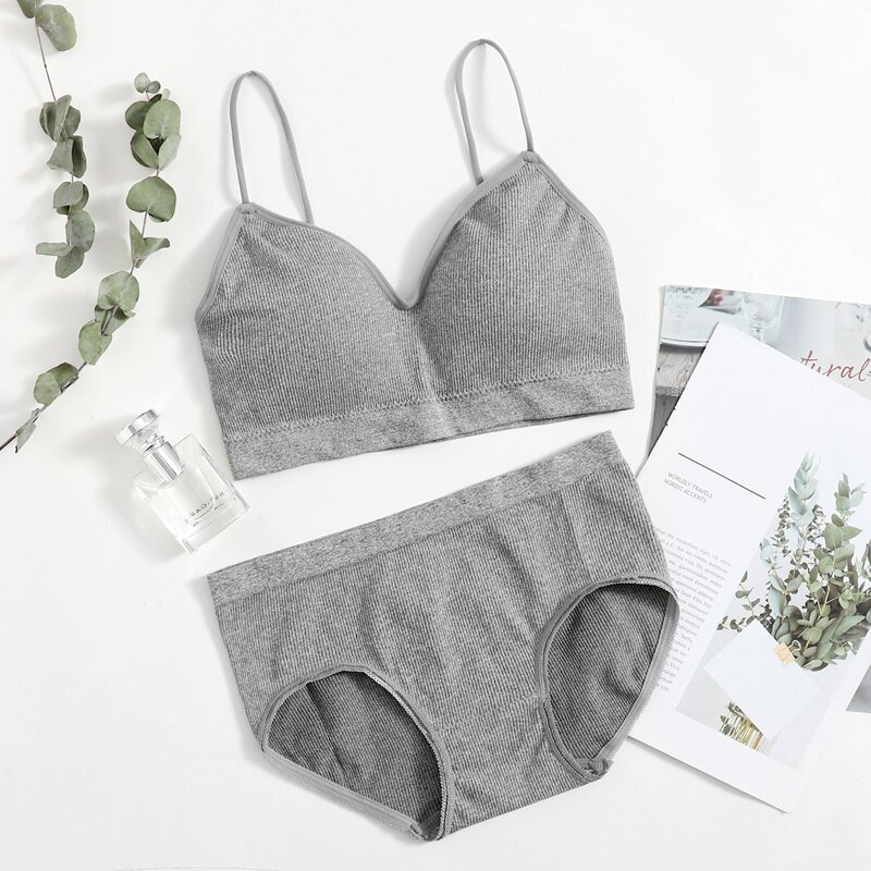 

Simple Ribbed Lingerie Set, Light grey