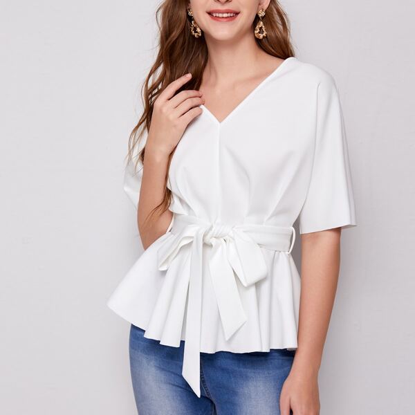 

Zipper Back V-neck Belted Top, White