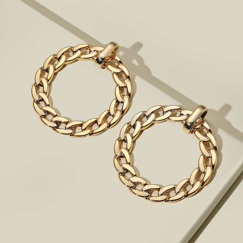 

Chain Design Earrings, Gold