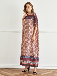 Al Najma Batwing Sleeve Floral and Graphic Print Dress - Multicolor - View 4