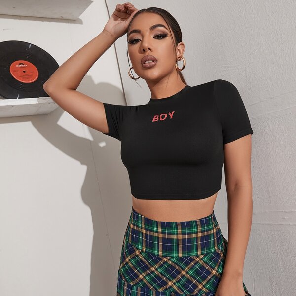 

Letter Graphic Crop Slim Tee, Black