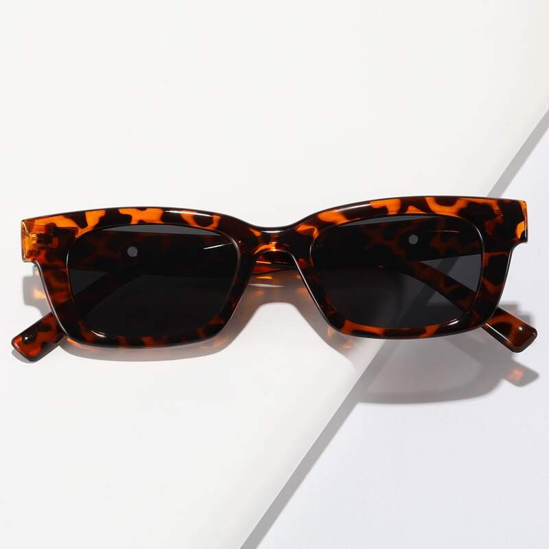 

Guys Tortoise Frame Sunglasses, Multicolor