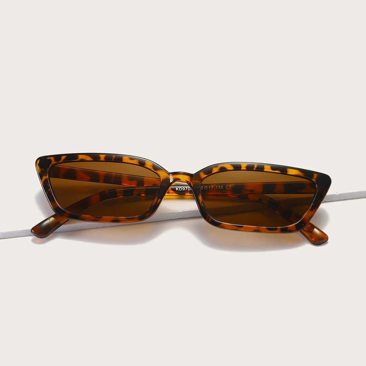 

Tortoise Rectangle Frame Sunglasses