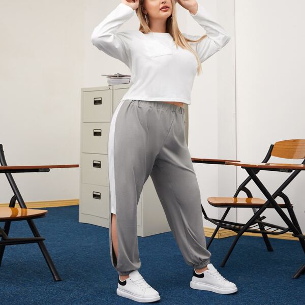 

Plus Pocket Front Tee & Side Stripe Split Sweatpants, Multicolor