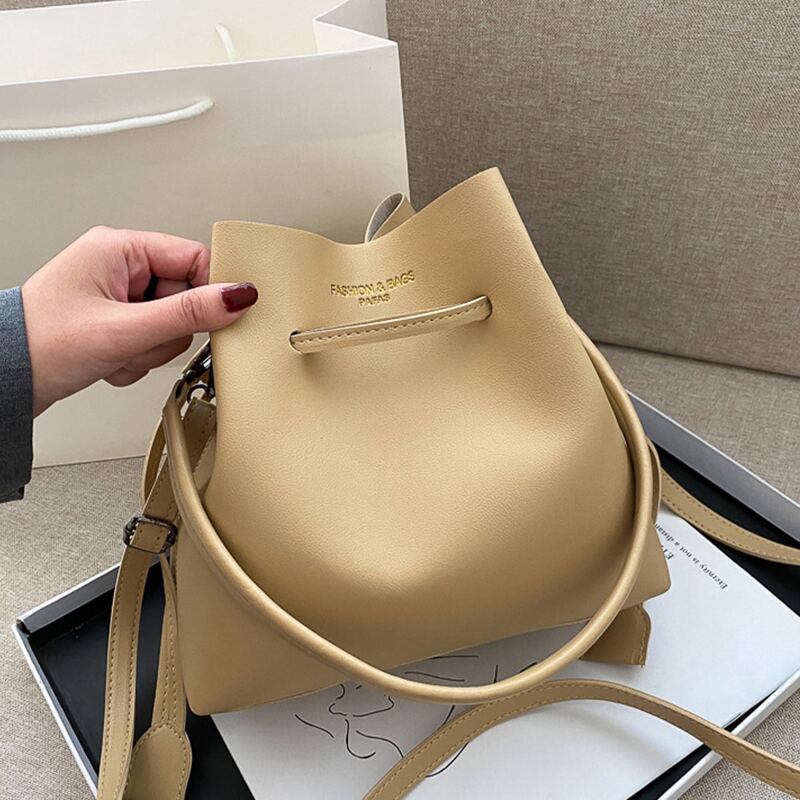 

Minimalist Drawstring Bucket Bag, Khaki