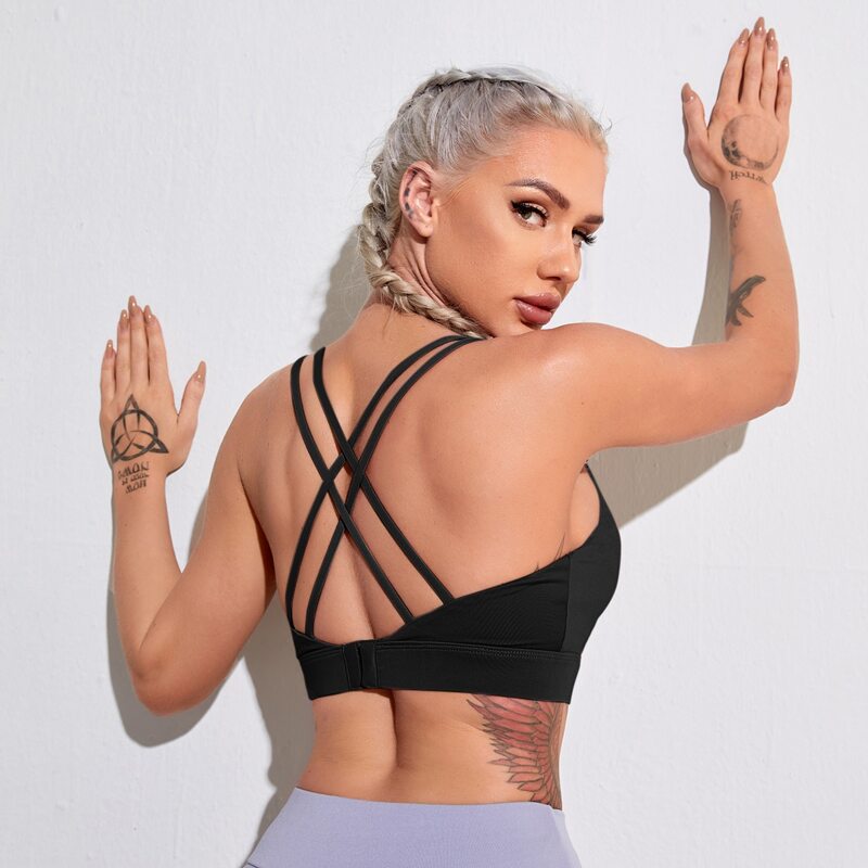 

Light Support Criss Cross Back Sports Bra, Black