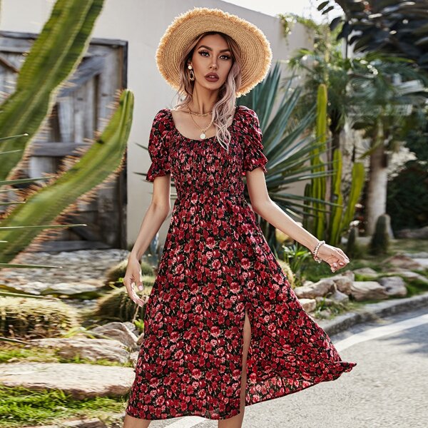 

Floral Shirred Split Hem Dress, Multicolor