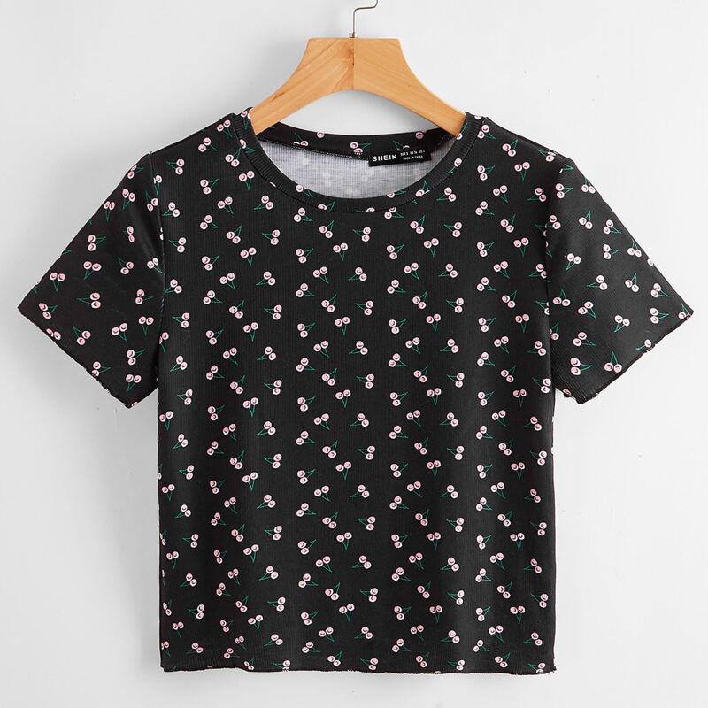 

Allover Print Crop Tee, Black
