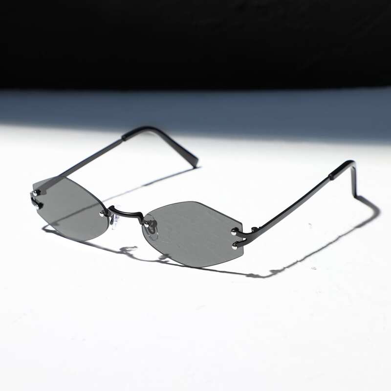 

Rimless Geo Frame Sunglasses
