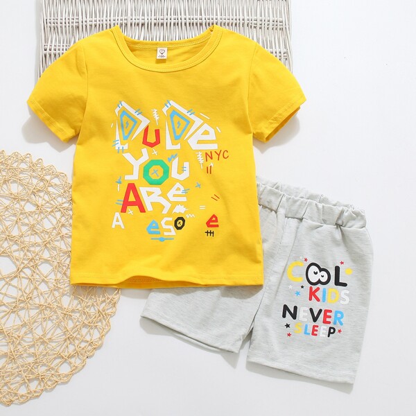 

Toddler Boys Letter Graphic Tee & Shorts, Multicolor