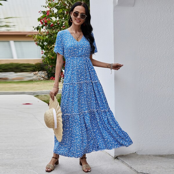 

Ditsy Floral Ruffle Hem A-line Dress, Blue
