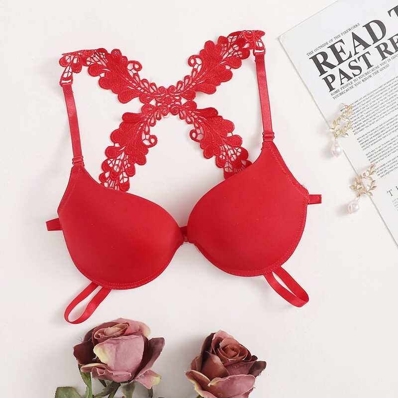 

Contrast Lace Underwire Bra, Red
