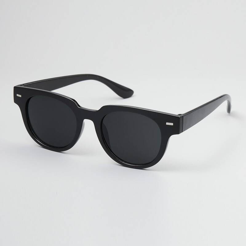

Round Frame Sunglasses