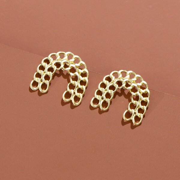 

Chain Design Stud Earrings, Gold