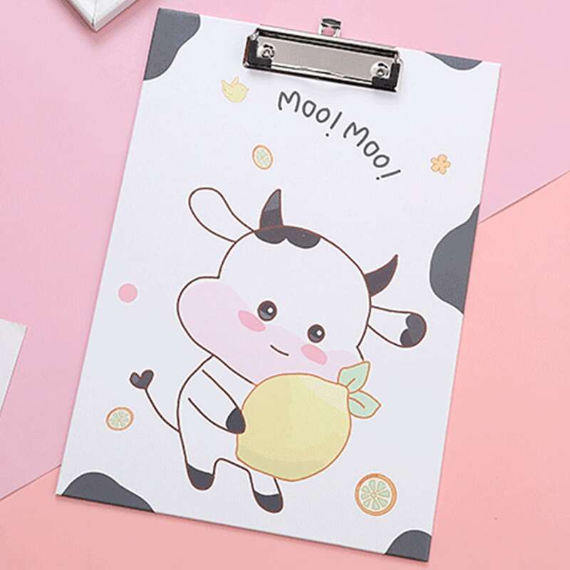 

1pc Cartoon Cow Print Random Clipboard, Multicolor