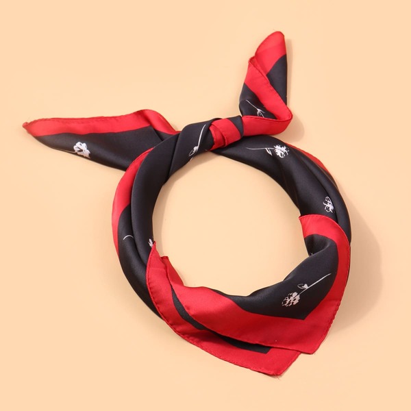

Floral Pattern Bandana, Multicolor
