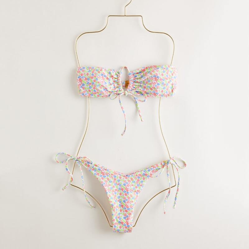 

Ditsy Floral Tie Side Bikini Swimsuit, Multicolor